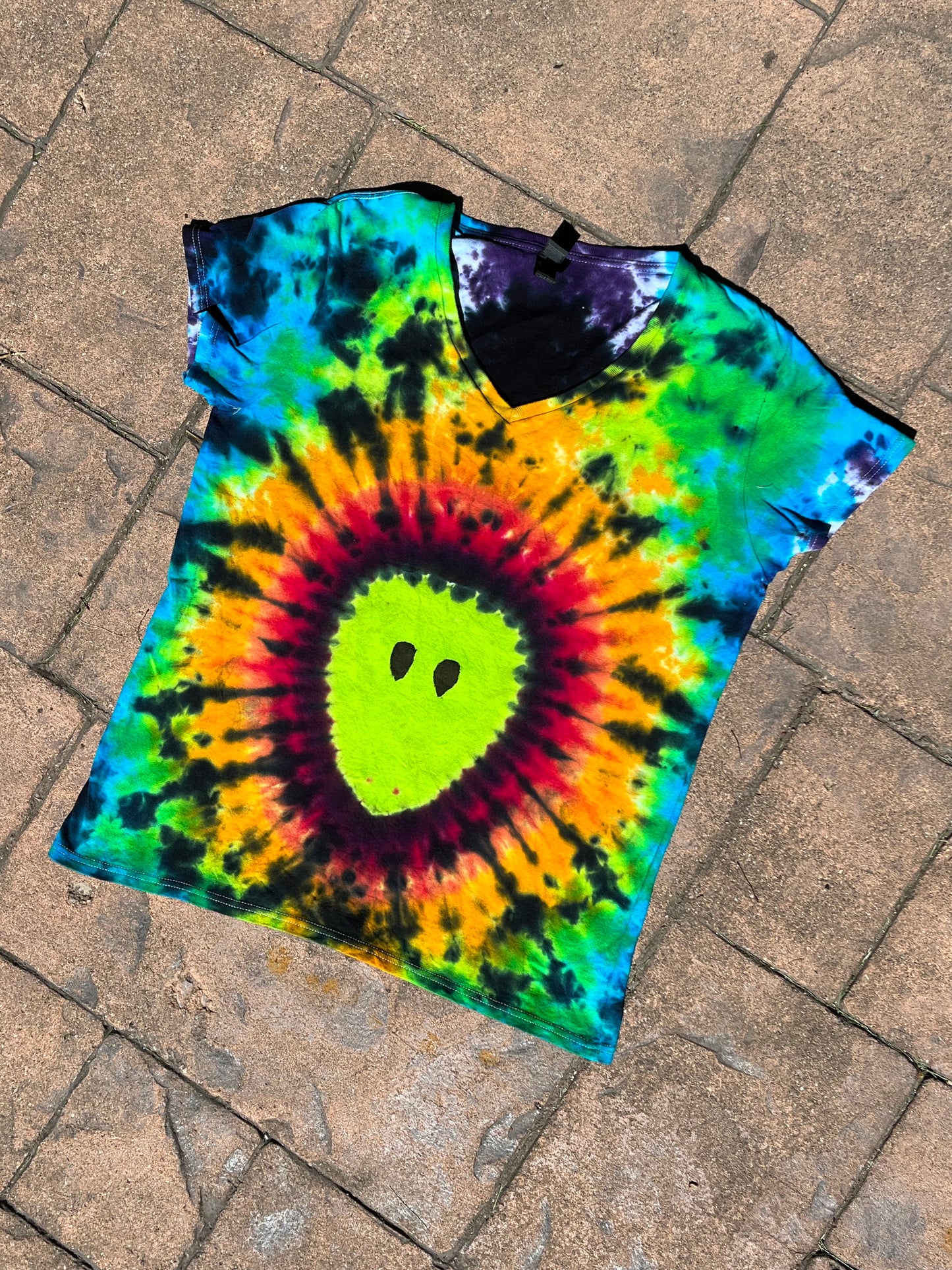 Large - Rainbow Alien