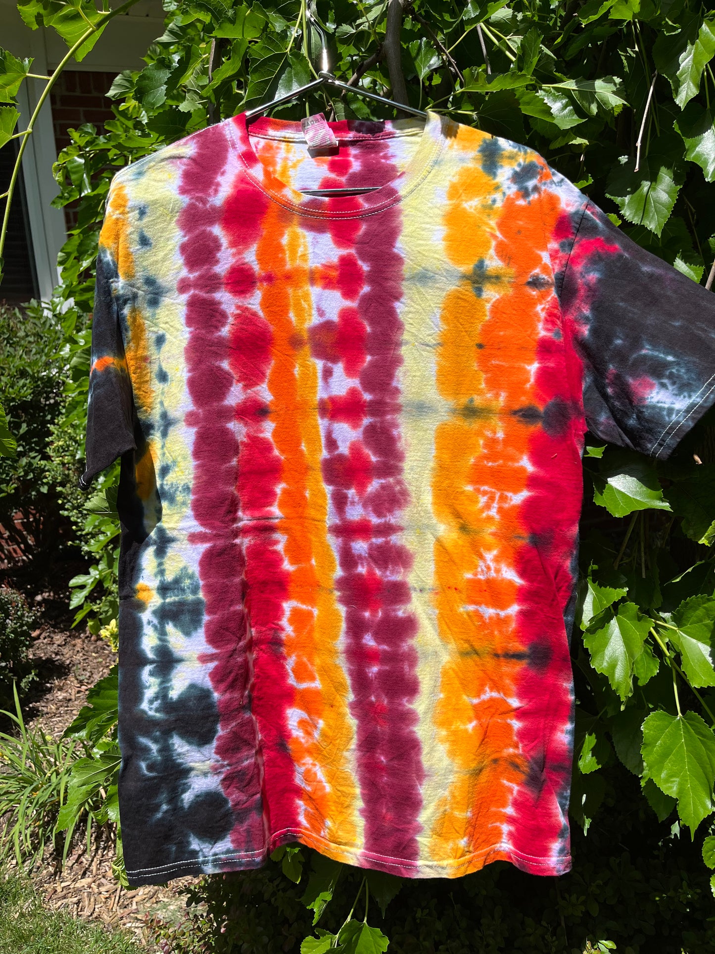 Medium - Vertical Stripes Tie Dye